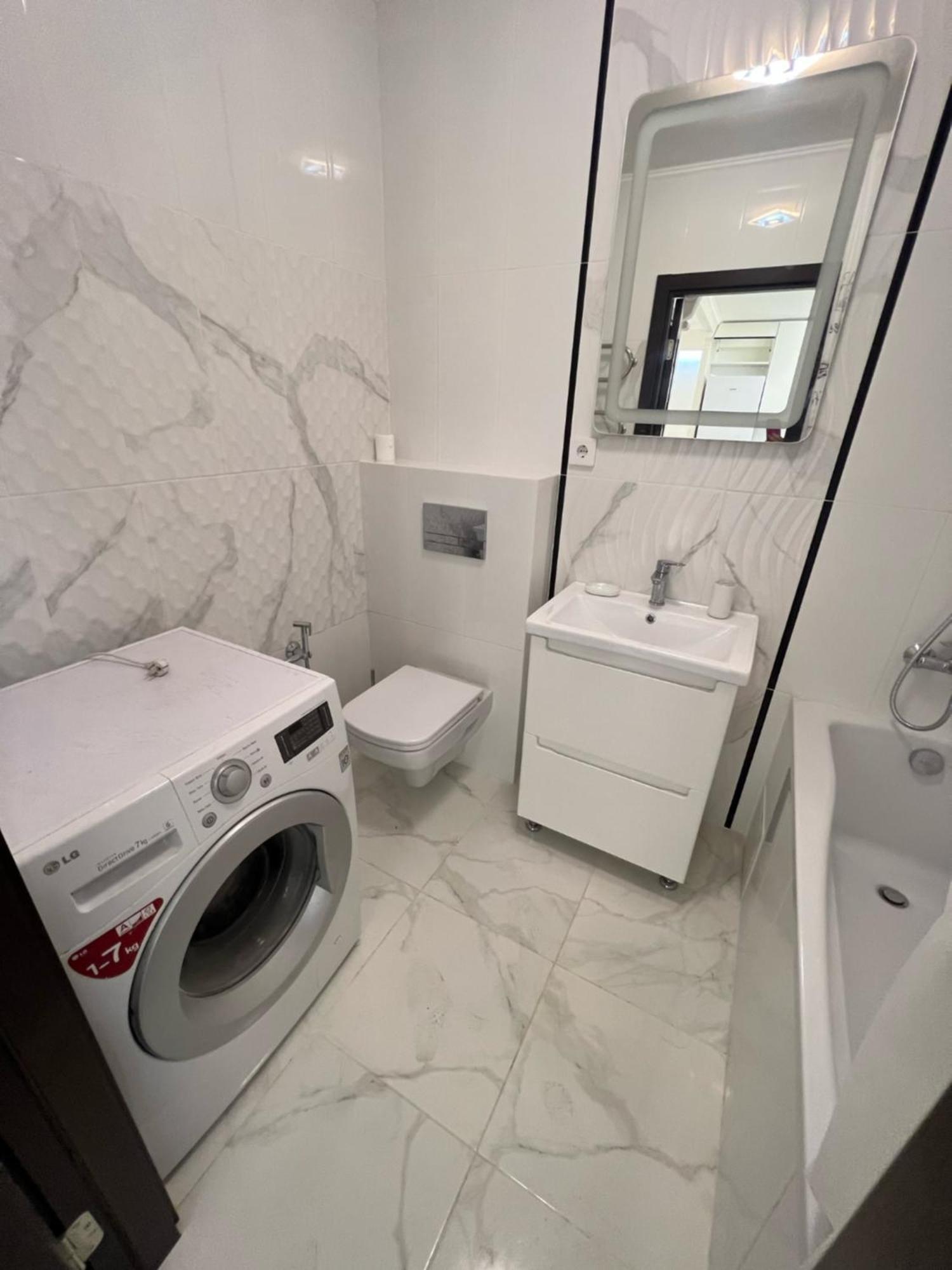 Green House Апартаменти В Новобудові По Вул Зелена 204 Lviv Kültér fotó